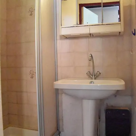 Maison En Bord De Avec Terrasse Ensoleillee, Mezzanine, Et Parking Prive - 4 Couchages A - Fr-1-229-843
