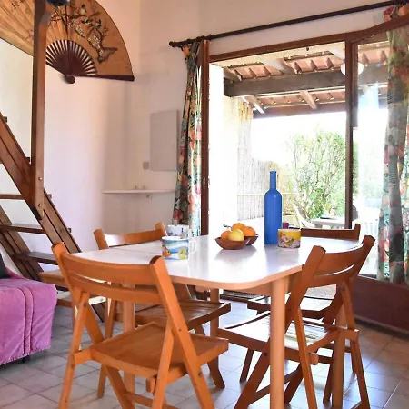 Holiday home Maison En Bord De Avec Terrasse Ensoleillee, Mezzanine, Et Parking Prive - 4 Couchages A - Fr-1-229-843